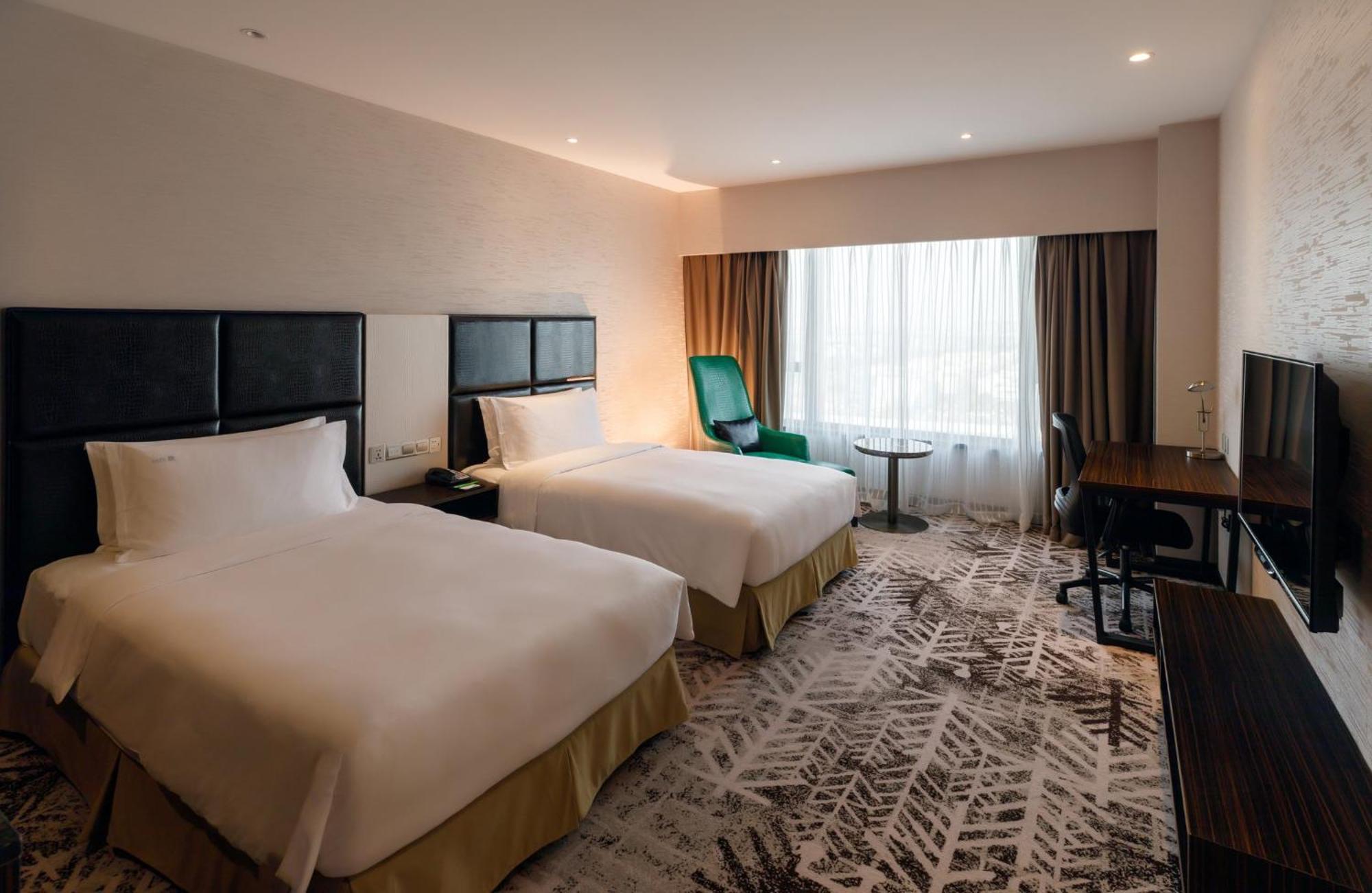 Crowne Plaza Shanghai Jinshan By Ihg Exterior photo