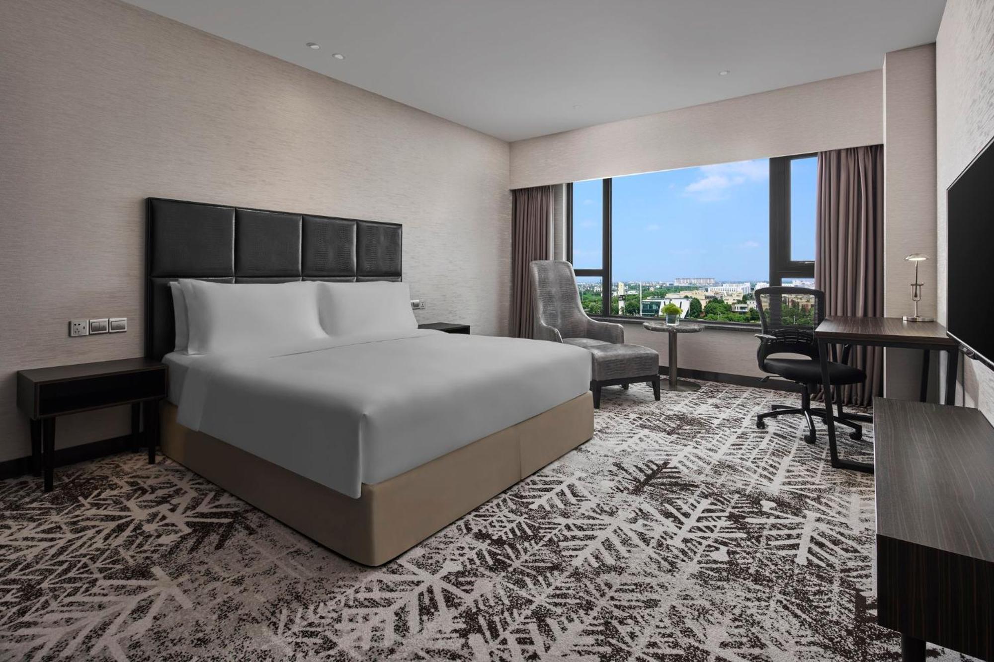 Crowne Plaza Shanghai Jinshan By Ihg Exterior photo