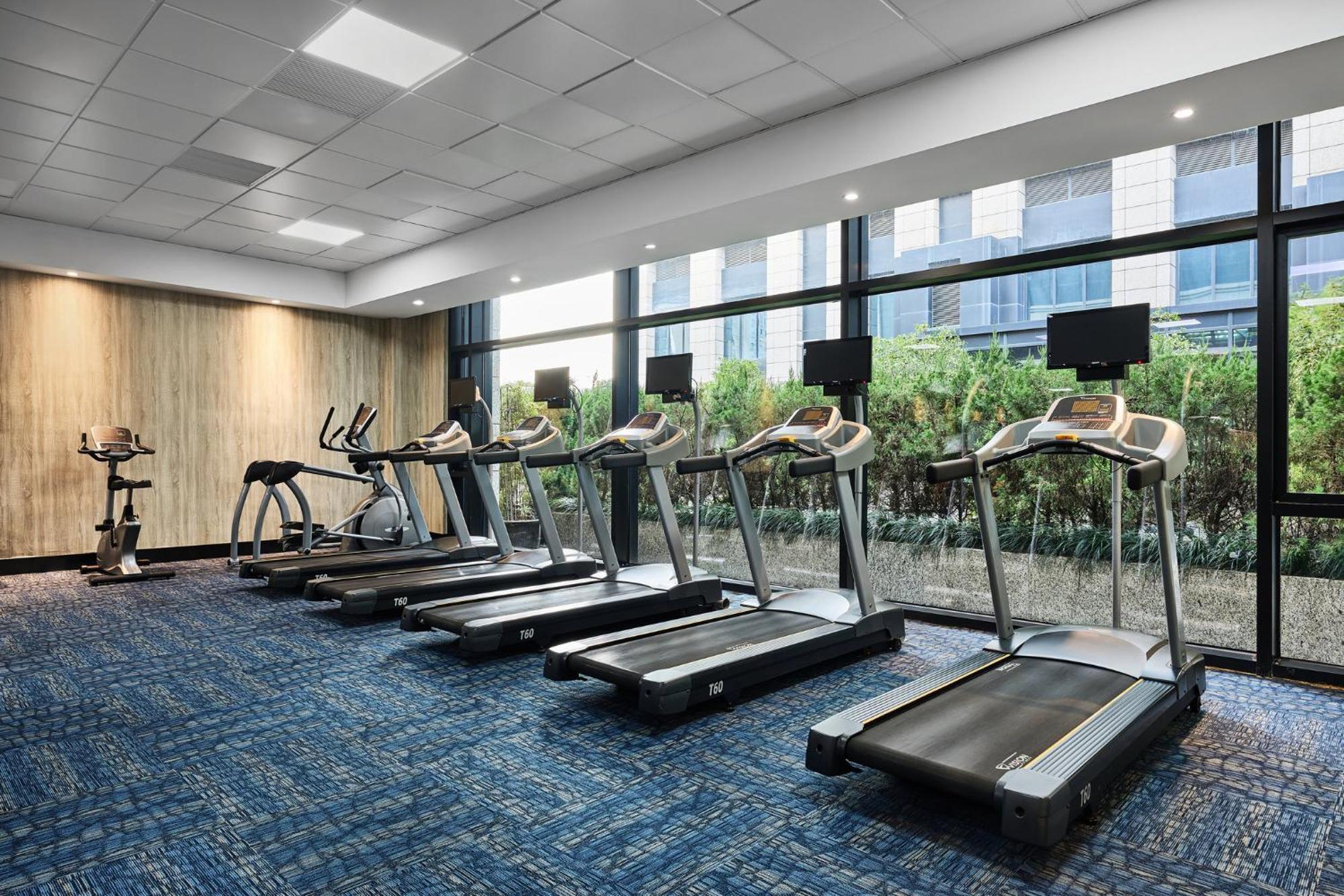 Crowne Plaza Shanghai Jinshan By Ihg Exterior photo